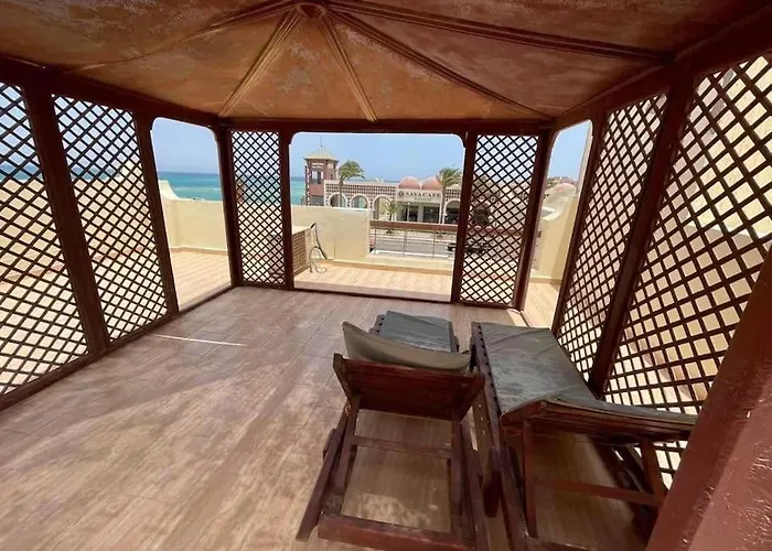 2 3 Sea View Infront Of Palma De Meritee Apartment Hurghada